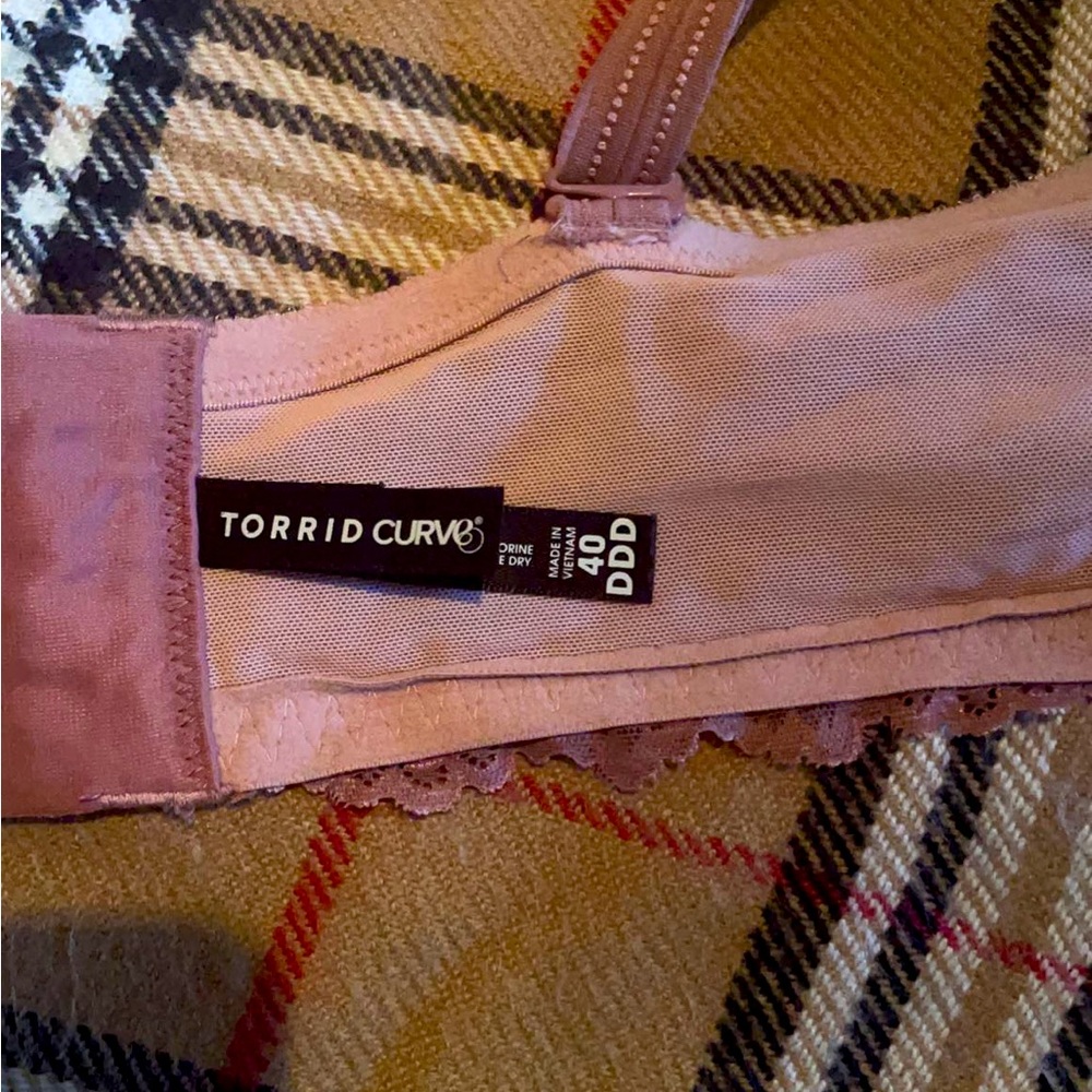 Torrid Plus Bras - Picture 2 of 5